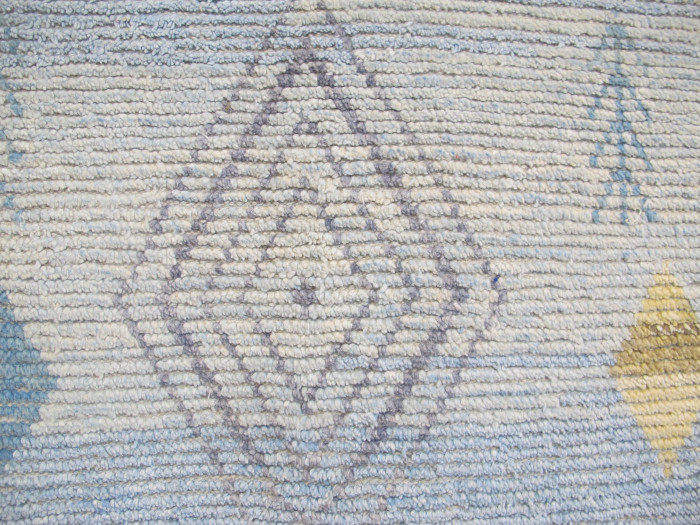 Contemporary Wool Carpet